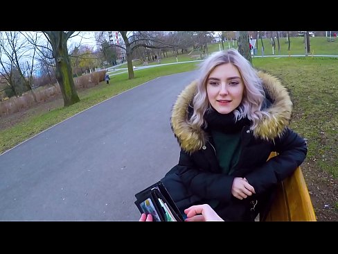 ❤️ Nilulon ang mainit na cum ng isang estranghero para sa pera - blowjob sa parke ni Eva Elfie ❤ Russian porn sa porn tl.4k-porno.ru ☑